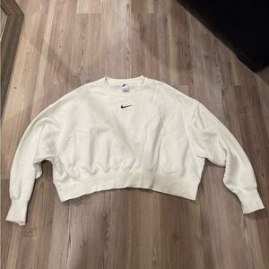 Nike Sportswear Phoenix Fleece Oversized Crew Neck